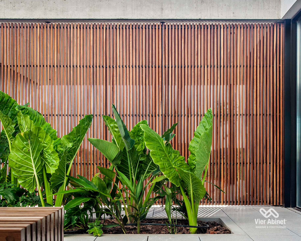 Revestimientos pared con madera de lapacho